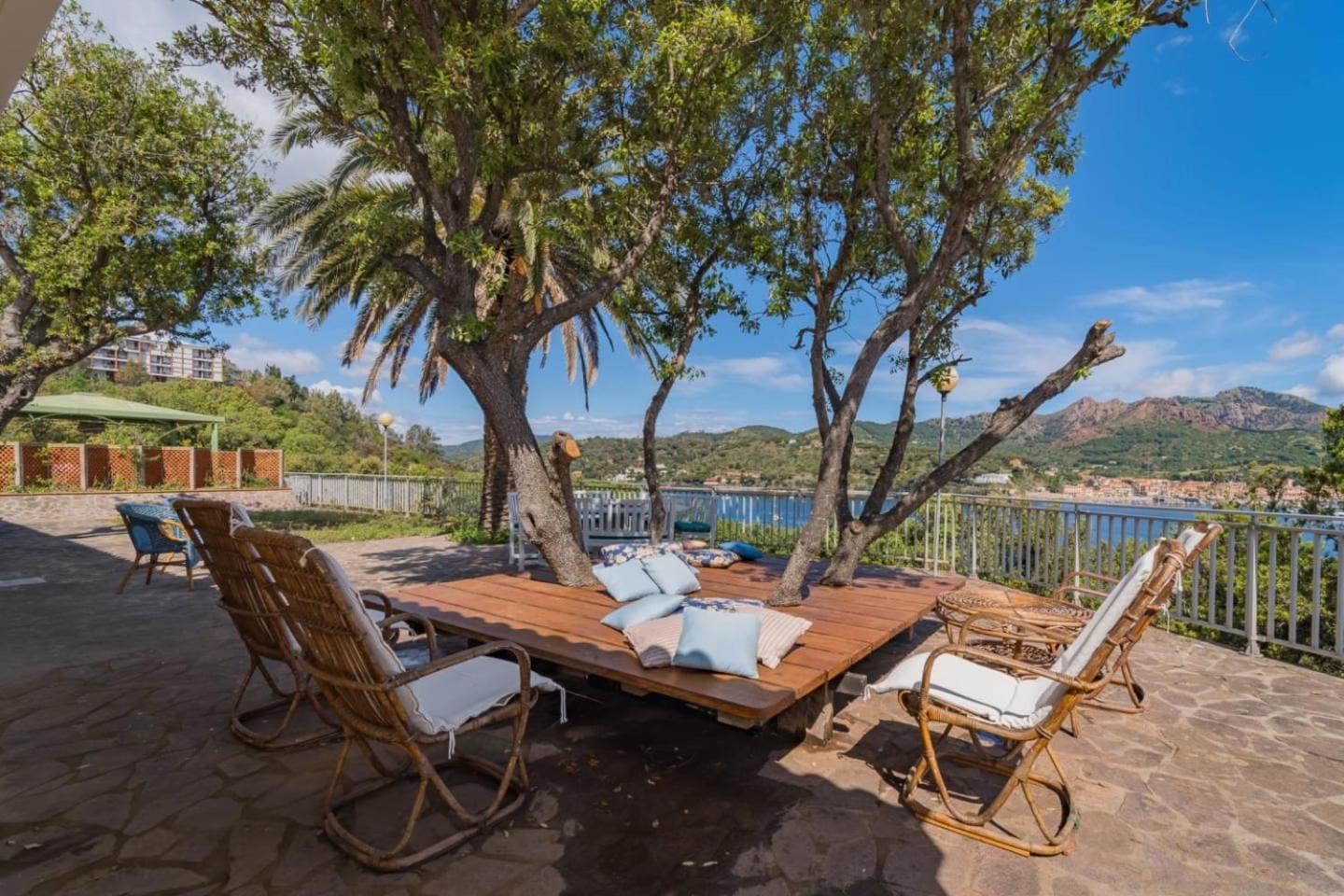 Casa William - Villa E 2 Dependance Porto Azzurro Buitenkant foto